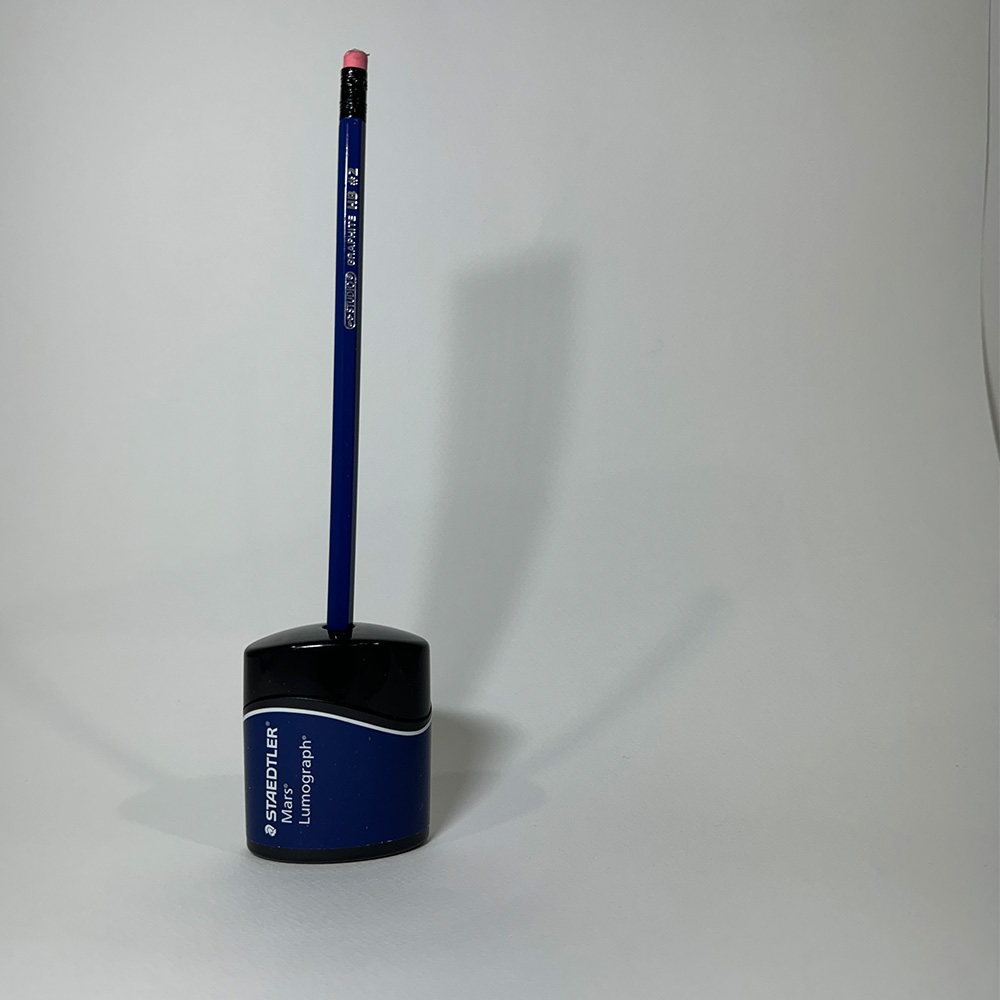 I also tried to align the sharpener and pencil on one of the rule of thirds lines to experimentwith composition.